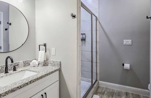 Rosita South Condo | furnished 1 bedroom condo steps away Kickapoo Lucky Eagle Casino, Eagle Pass Tx