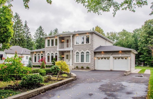 West Hill Apartment | Furnished 2 Bedroom Basement Apartment