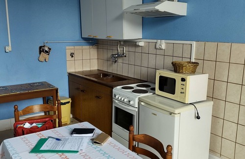 Bourbonne-les-Bains Apartment | Furnished 2-bed apartment sleeps 4