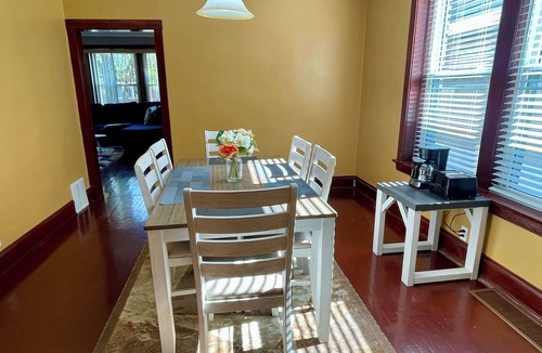 North Austin Apartment | Furnished 2BR Apt. I Long Stays Welcome I Utilities Incl. I Car Rental Available