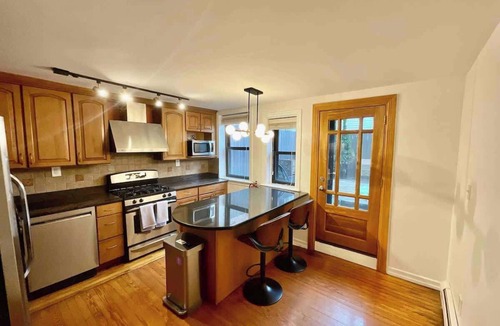 Historic Downtown Apartment | Furnished 2BR Brownstone Home | 30+ Day Stays Near NYC
