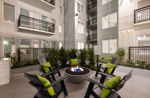 The Galleria Apartment | Furnished 3-Bed,2.5-Bath Apt Near Galleria Houston