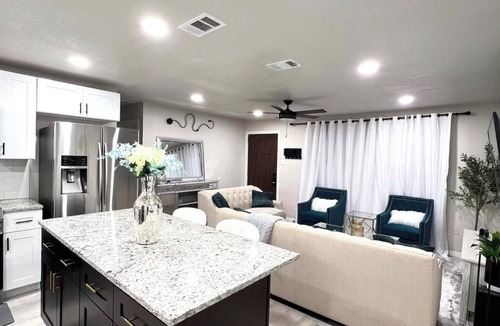 Dallas House | Furnished 3-bedroom house near downtown Dallas