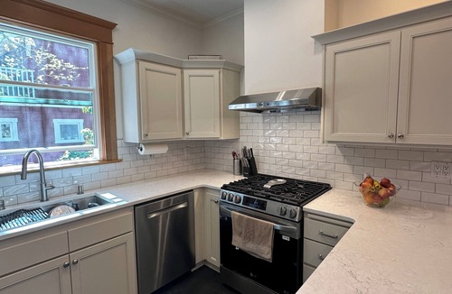 Phinney Ridge House | Furnished 3BR Seattle Family Home w/Yard, Parking & 2 Baths