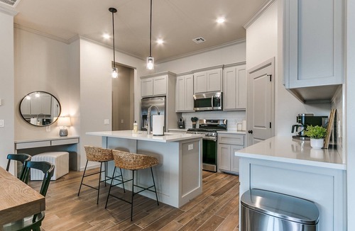 Wheatland House | Furnished 4 BR Yukon Home | Quiet Neighborhood