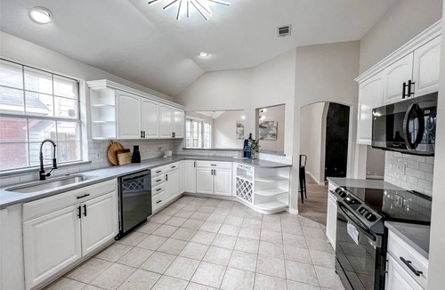 Frisco House | Furnished 4BR/2BA Utilities Incl 30+ Day Corporate/Relocation Near The Star