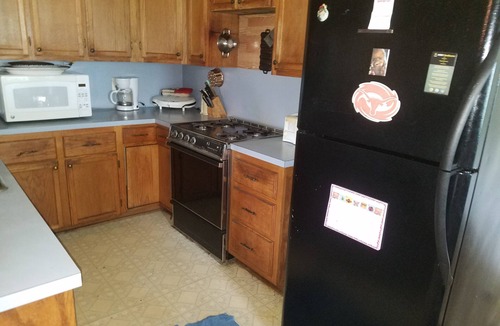 Cloverleaf House | Furnished 4BR Home – Easy Houston Access