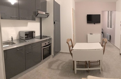 Vals-les-Bains Apartment | Furnished apartment 24m2