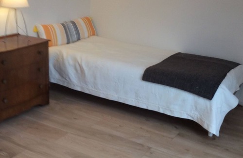 Chatou House | FURNISHED CHATOU BEDROOM