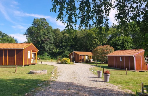 Autry-le-Chatel Ski Chalet | Furnished cottage 2 hours from Paris/between countryside and forest/Chalets du Quignon