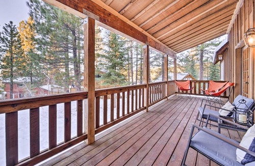 Truckee House | Furnished Deck: Cabin on Northstar Shuttle Route!