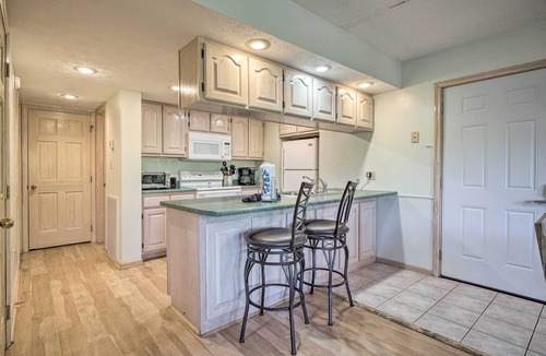 Pigeon Forge Cottage | Furnished Deck & Grill: Rustic Pigeon Forge Cabin