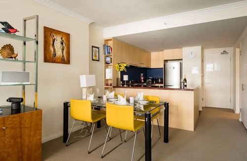 St. Leonards Apartment | Furnished Home Stay