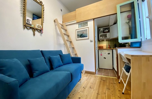 Arsenal Apartment | Furnished mezzanine studio - Paris - Marais