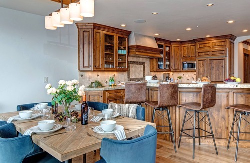 Park Meadows House | Furnished Patio+ BBQ, Bonus Room, Great Location+ Biking! Park City Last Sun at the Cove
