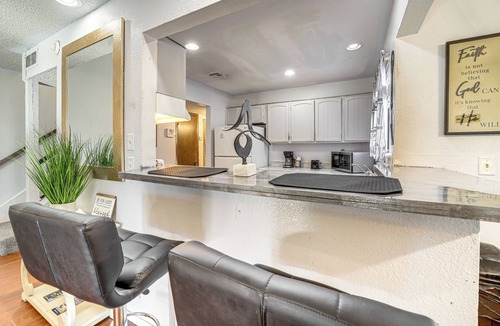 Tulsa House | Furnished Patio! Family-Friendly Tulsa Townhome