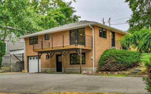 Des Moines House | Furnished Private Unit