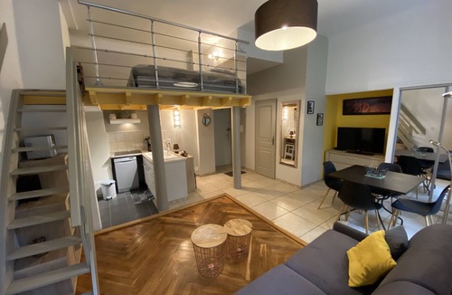 Aix-les-Bains City Center Apartment | Furnished rental spas or holiday stay