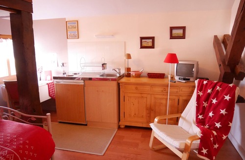 Magstatt-le-Bas Apartment | Furnished room Kirsch
