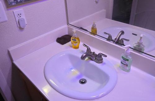 North Las Vegas House | Furnished room in big home full bed
