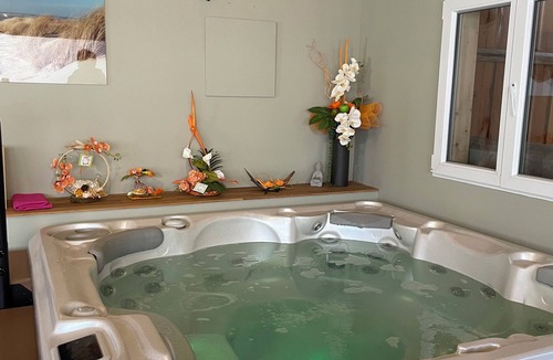 Bouxwiller Apartment | Furnished studio 35 m² with spa