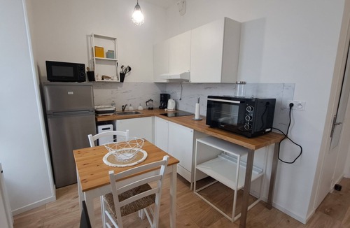 Allevard Apartment | Furnished Studio Opposite the Thermal Baths with Wi-Fi