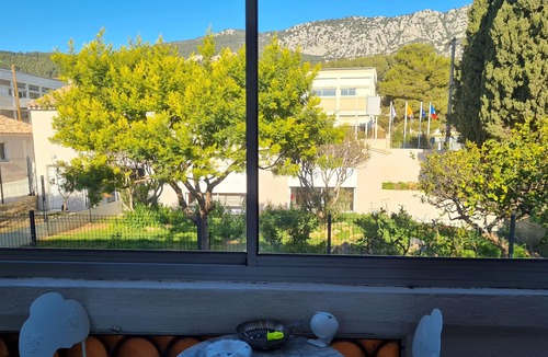 La Valette-du-Var Apartment | Furnished T6 apartment