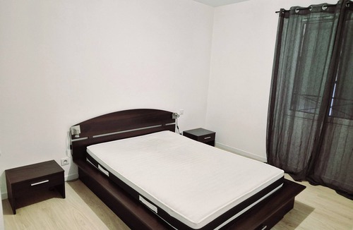 Angouleme House | Furnished townhouses