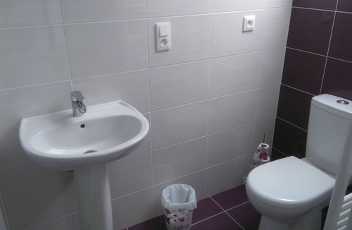 Yffiniac Apartment | furnished with exceptional sea view