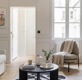 Quartier de l'Ecole-Militaire Apartment | Furtive - Bon Marché