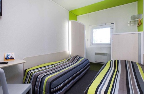 Saint-Pol-sur-Mer Hotel | FYL Hôtel Saint Pol