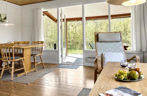 Pedersker House | Fyrreløs