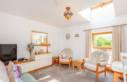 Banavie House | Fyvie Cottage