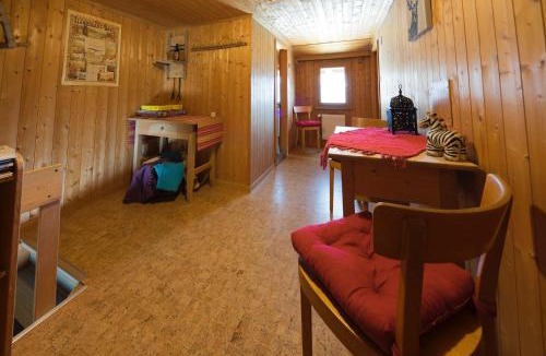 Fanas Hotel | Gästehaus Alpina in Fanas