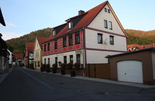 Harztor Apartment | Gästehaus Tröbs by Interhome