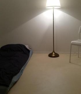 District 7 Apartment | Gästezimmer mit Gartenblick