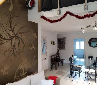 Saint-Malo-des-Trois-Fontaines House | Gîte Le Relais De Jehan