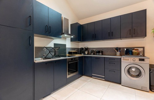 La Madelaine-sous-Montreuil Apartment | Gîte Ysé, sleeps 4