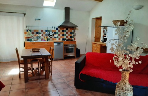 Saint-Andre-de-Roquepertuis Cottage | Gîte Passiflore calm and disconnection Cèze valley close to Ardèche beautiful views
