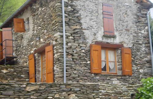 Sainte-Croix-Vallee-Francaise House | Gîte Traditionnel En Cévennes