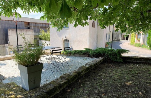 Vigneulles-les-Hattonchatel House | Gîte Isabel in Hattonchâtel, opposite the medieval castle!