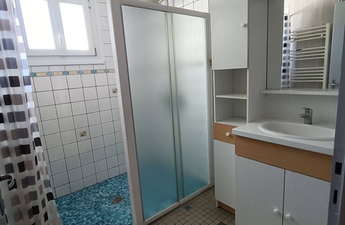 Saint-Vincent-la-Chatre House | Gîte à la Ferme