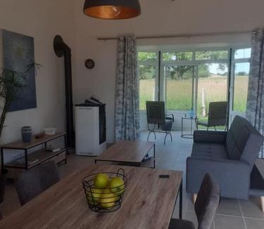 Mezeray House | Gîte à l'Ombre du Figuier