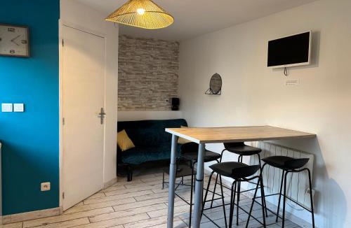 Cerans-Foulletourte Apartment | Gîte à la campagne 1