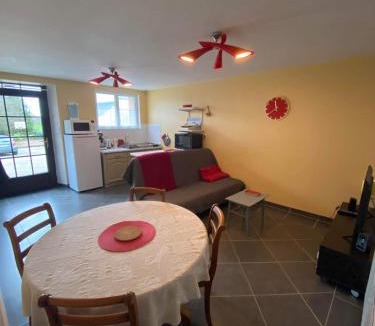 Terre-et-Marais House | Gîte à la campagne 1