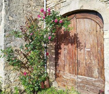 Monesties Apartment | Gîte à la campagne