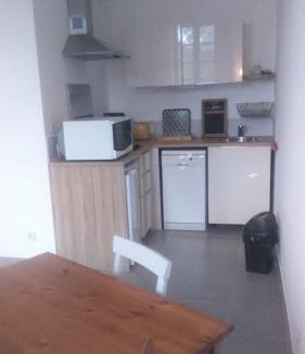 Monesties Apartment | Gîte à la campagne