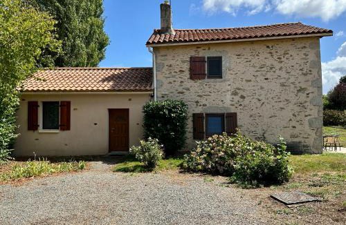 Secondigny House | Gîte à la campagne