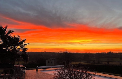 Verruyes Apartment | Gîte à la Campagne Piscine
