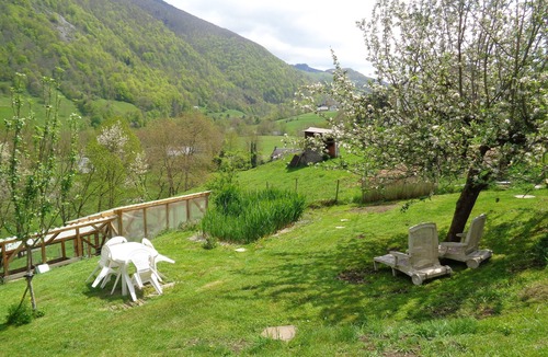 Sainte-Marie-de-Campan Cottage | Gîte à la ferme 3* for 4 people 15 minn from La Mongie and Payolle